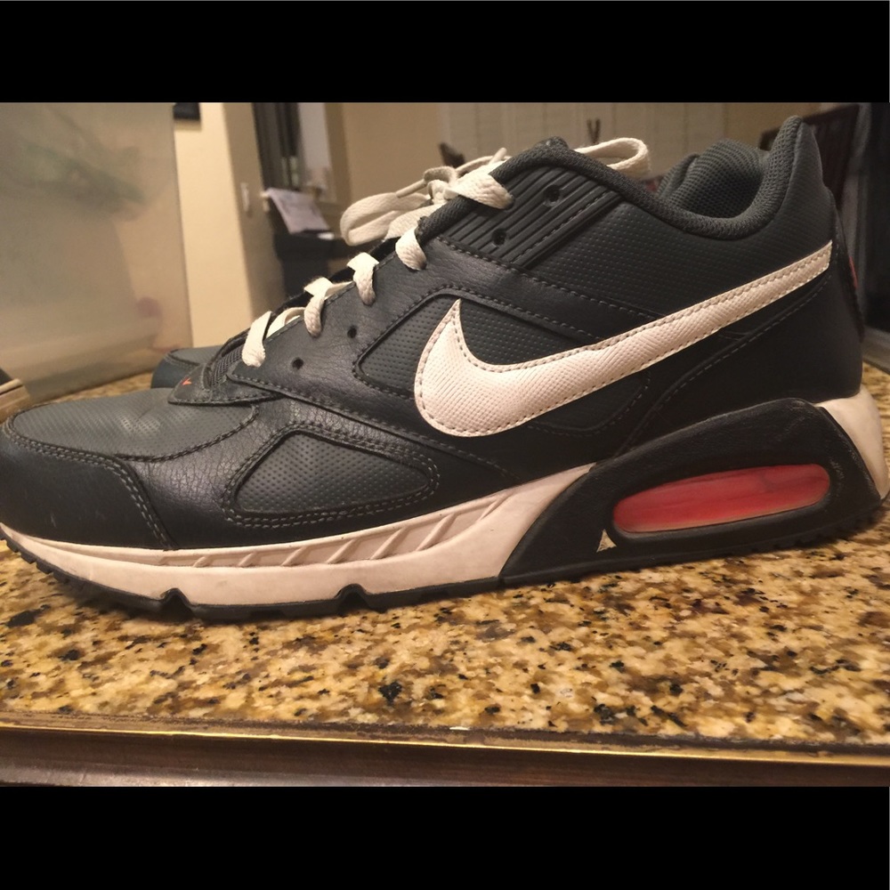 Men’s Nike Air Max